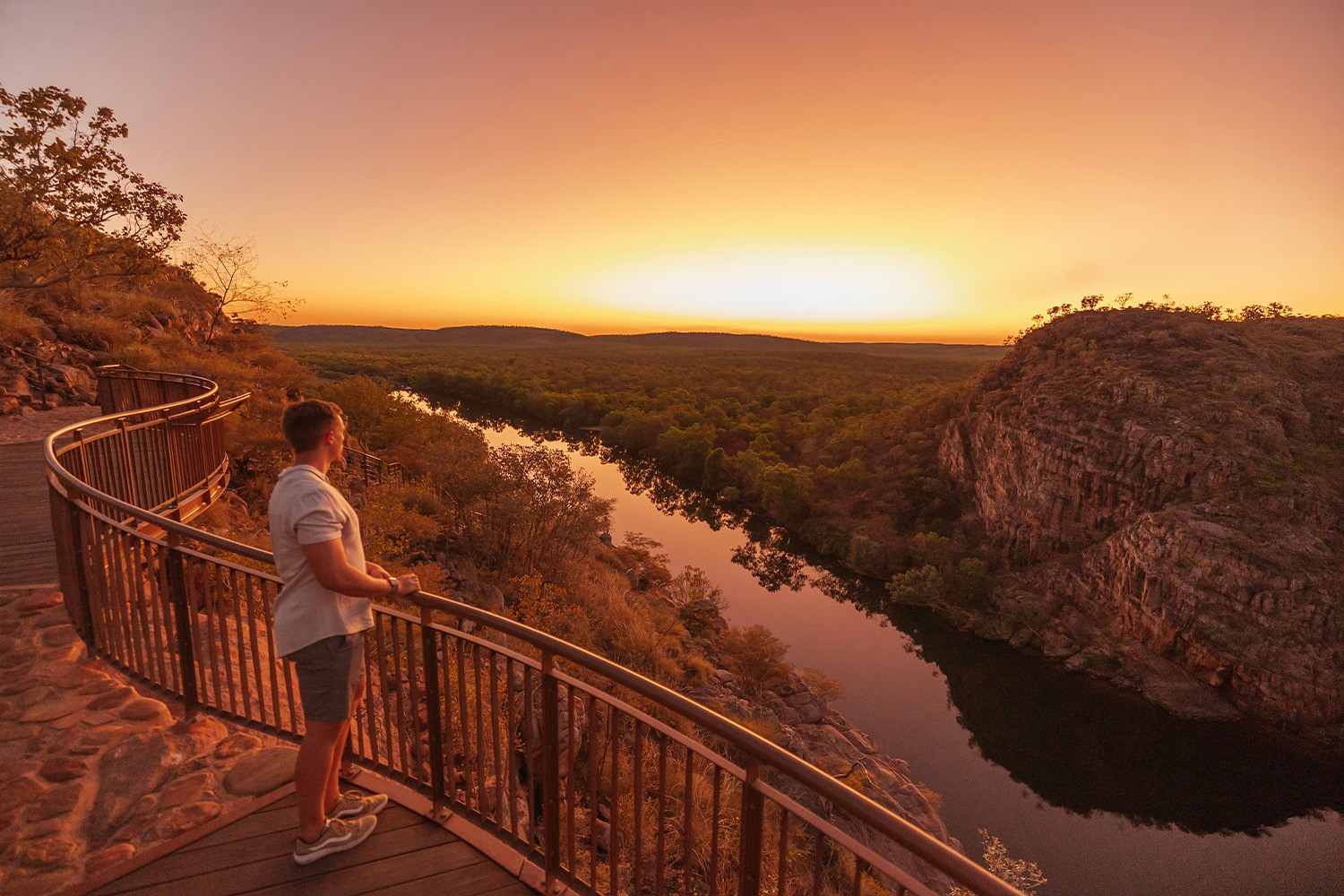 Baruwei lookout at Katherine Gorge.